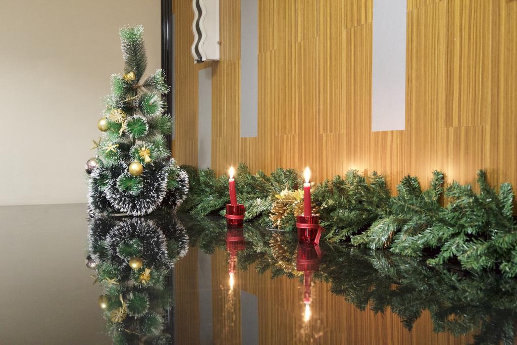 Lacasa Hotel Atyraū エクステリア 写真